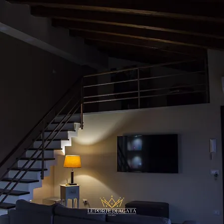 Loft Privato Esclusivo Residenziale , Parcheggio Gratuito , Apartament