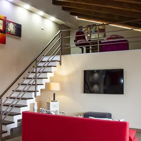 Loft Privato Esclusivo Residenziale , Parcheggio Gratuito , *